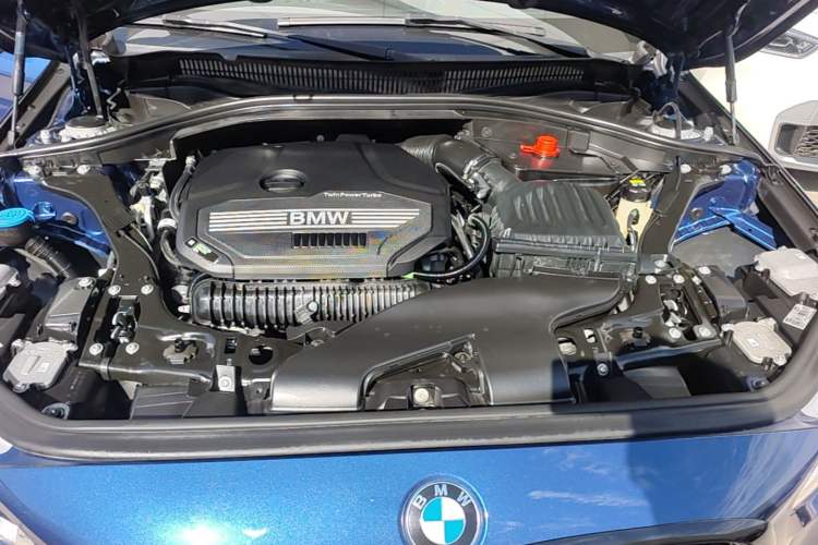 Used BMW 1 Series 2021 125i M Sport Night Edition Engine Bay