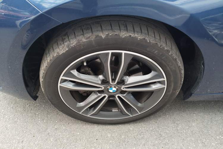 Used BMW 1 Series 2021 120i M Sport Edition Exterior 4
