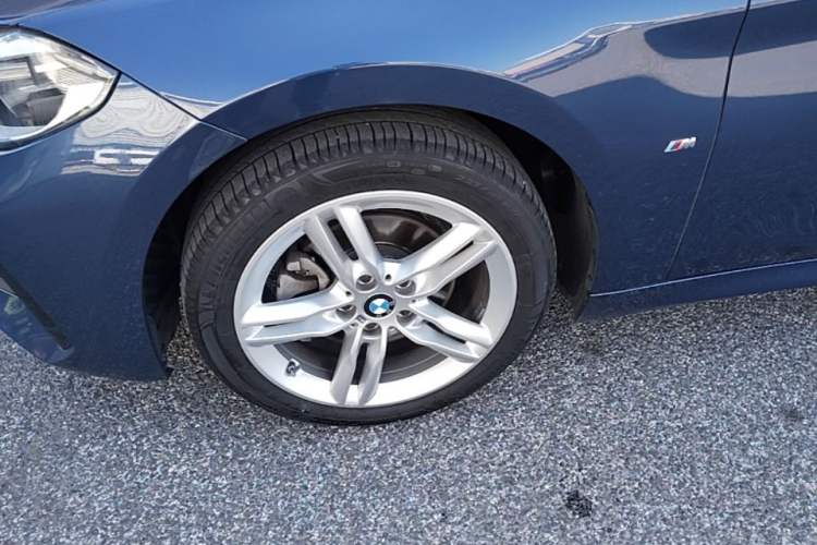 Used BMW 1 Series 2021 Revised 120i M Sport Night Edition Exterior 4
