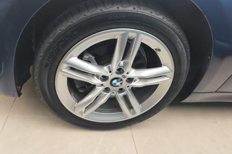 Used BMW 1 Series 2021 Revised 120i M Sport Night Edition Exterior 4