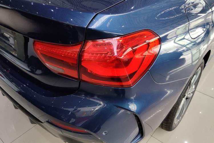 Used BMW 1 Series 2021 120i M Sport Edition Exterior 6