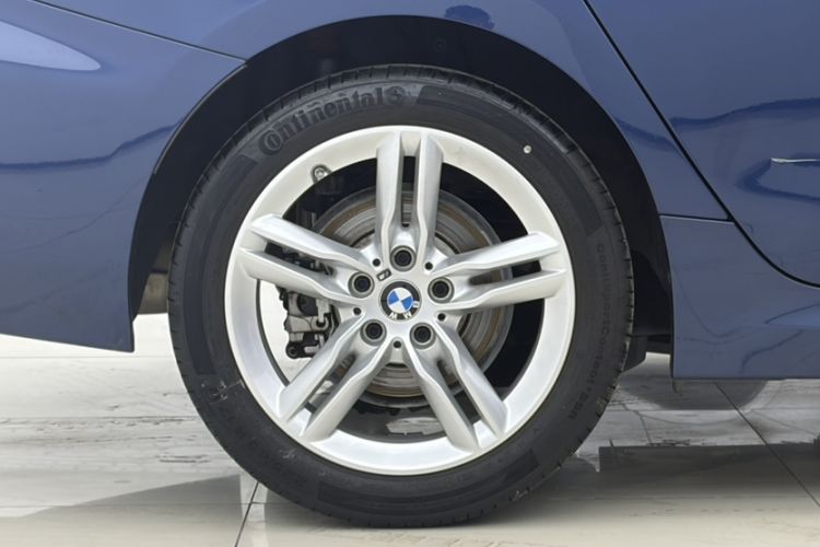 Used BMW 1 Series 2021 120i M Sport Night Edition Exterior 7