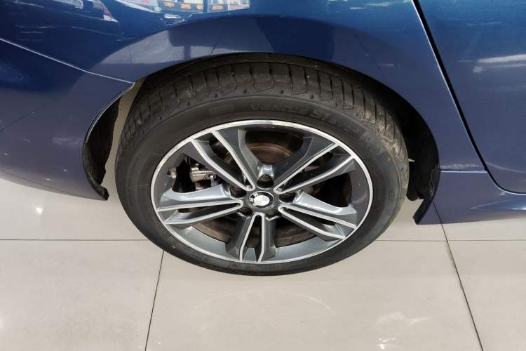 Used BMW 1 Series 2021 120i M Sport Edition Exterior 8