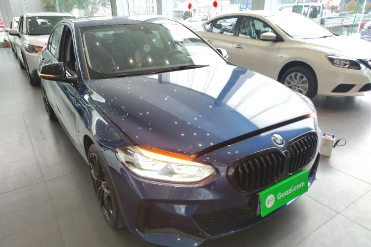 Used BMW 1 Series 2021 125i M Sport Night Edition Front Right 45 Deg