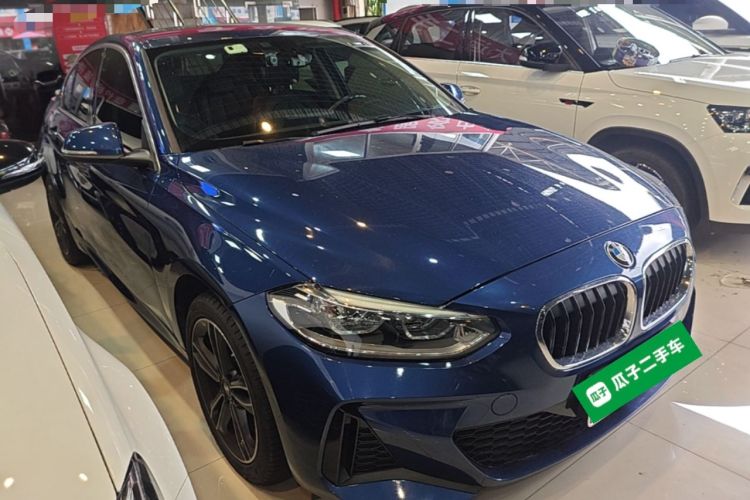 Used BMW 1 Series 2021 120i M Sport Edition Front Right 45 Deg