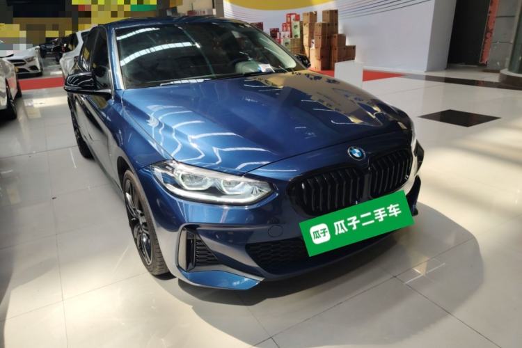 Used BMW 1 Series 2021 Restyled 125i M Sport Night Edition Front Right 45 Deg
