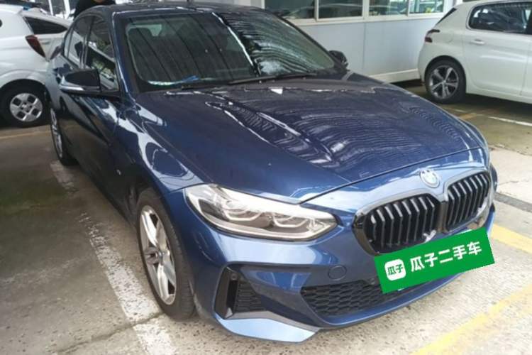 Used BMW 1 Series 2021 120i M Sport Night Edition Front Right 45 Deg