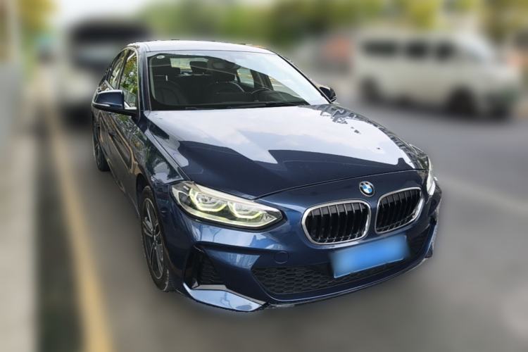 Used BMW 1 Series 2021 120i M Sport Edition Front Right 45 Deg