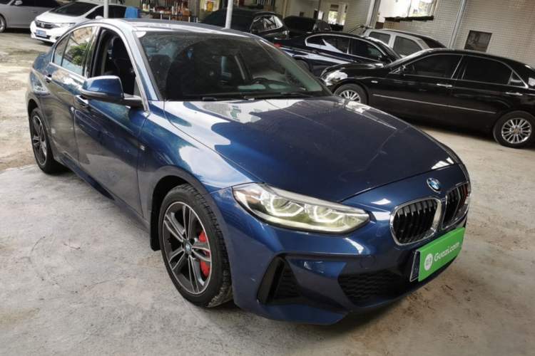 Used BMW 1 Series 2021 120i M Sport Edition Front Right 45 Deg