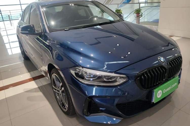 Used BMW 1 Series 2021 Restyled 125i M Sport Night Edition Front Right 45 Deg