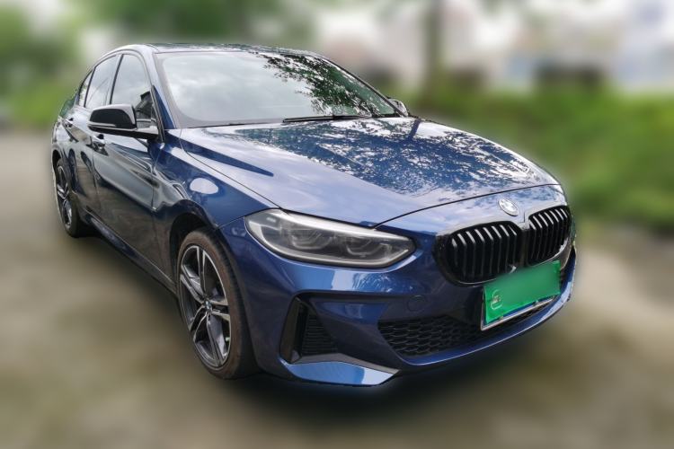 Used BMW 1 Series 2021 125i M Sport Night Edition Front Right 45 Deg