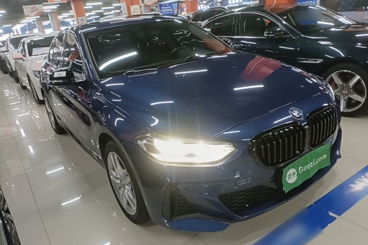 Used BMW 1 Series 2021 Revised 120i M Sport Night Edition Front Right 45 Deg
