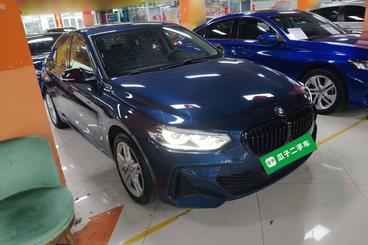 Used BMW 1 Series 2021 120i M Sport Night Edition Front Right 45 Deg