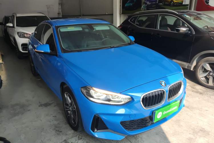Used BMW 1 Series 2021 Revised 120i M Sport Edition Front Right 45 Deg