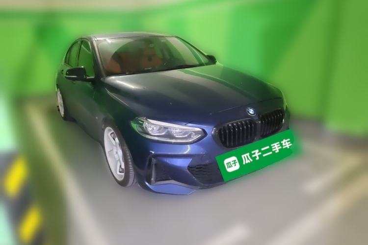 Used BMW 1 Series 2021 125i M Sport Night Edition Front Right 45 Deg