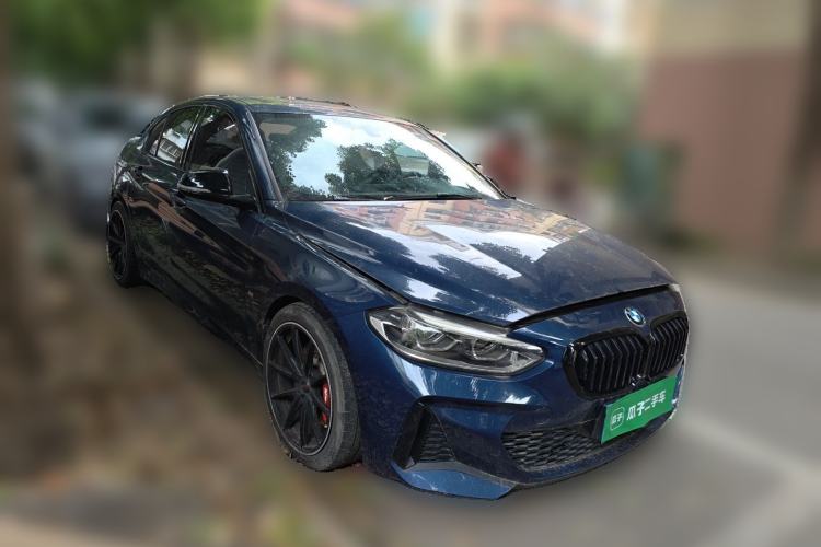 Used BMW 1 Series 2021 125i M Sport Night Edition Front Right 45 Deg
