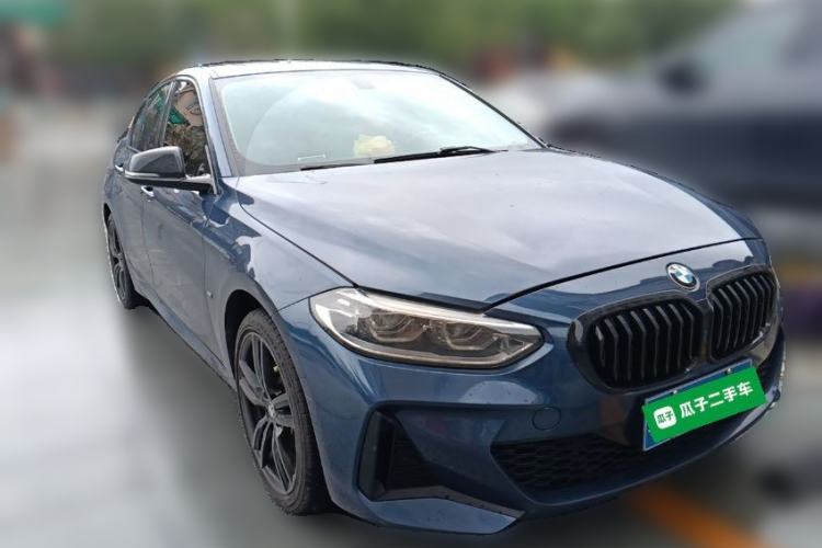 Used BMW 1 Series 2021 125i M Sport Night Edition Front Right 45 Deg