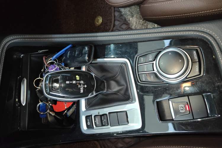 Used BMW 1 Series 2021 Revised 120i M Sport Night Edition Gear Lever