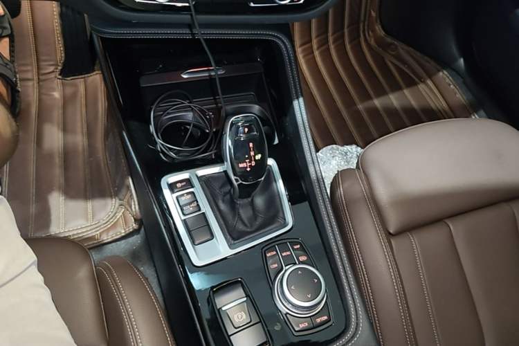 Used BMW 1 Series 2021 Restyled 125i M Sport Night Edition Gear Lever