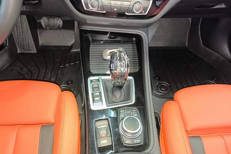 Used BMW 1 Series 2021 Restyled 125i M Sport Night Edition Gear Lever