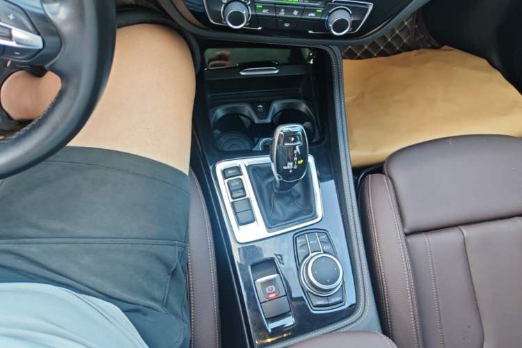 Used BMW 1 Series 2021 Restyled 125i M Sport Night Edition Gear Lever