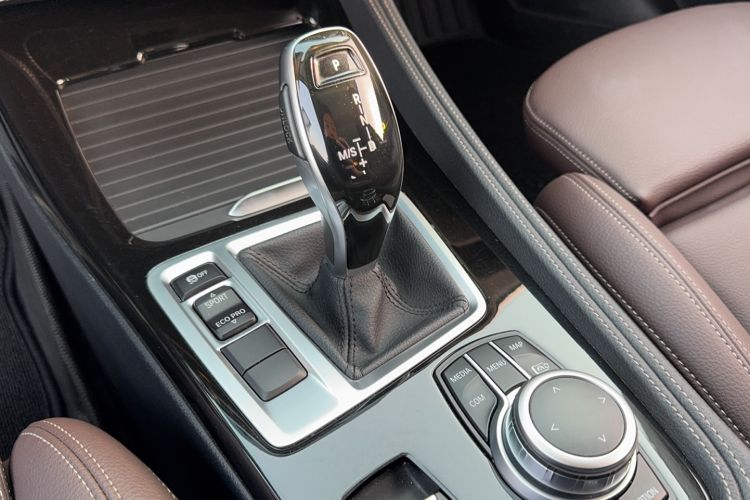 Used BMW 1 Series 2021 120i M Sport Night Edition Gear Lever