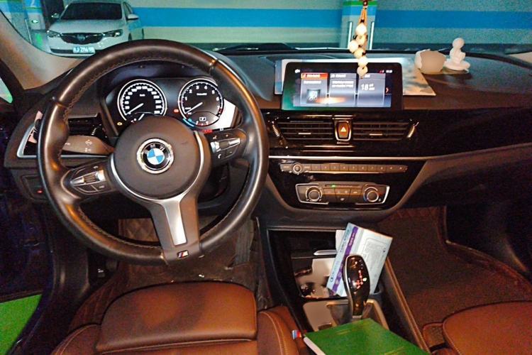 Used BMW 1 Series 2021 120i M Sport Night Edition Interior 2