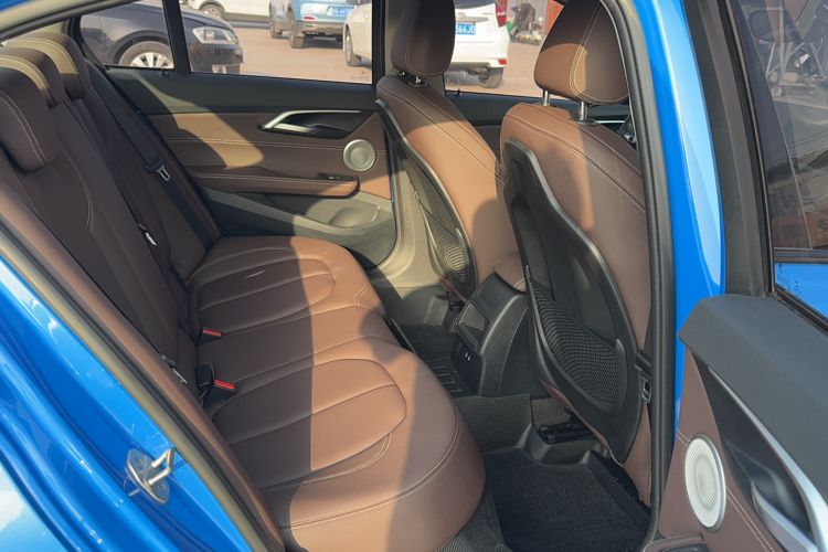 Used BMW 1 Series 2021 120i M Sport Night Edition Interior 3