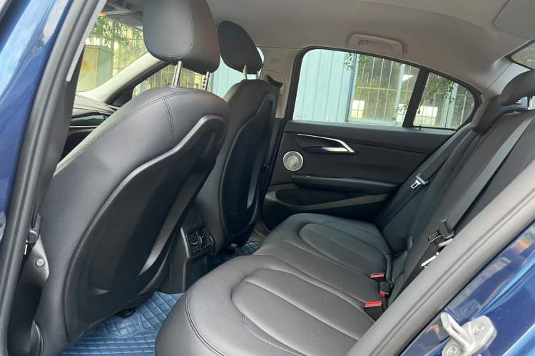 Used BMW 1 Series 2021 120i M Sport Edition Interior 4