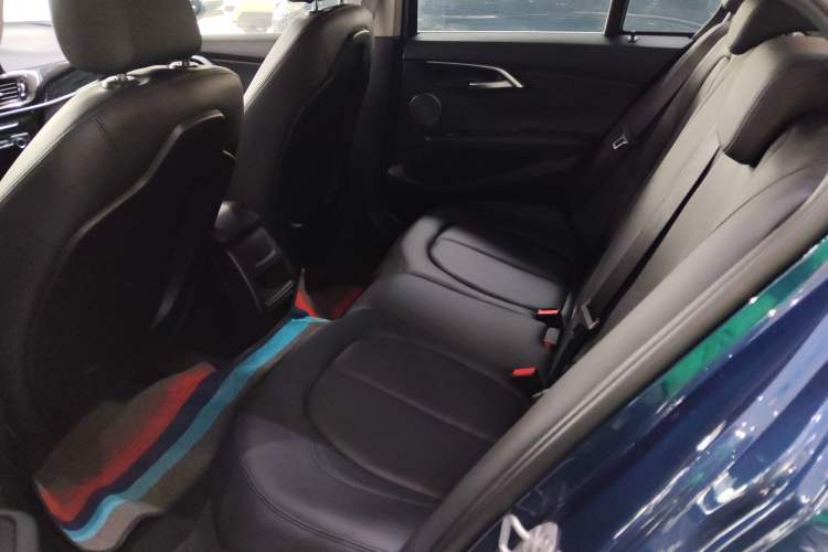 Used BMW 1 Series 2021 120i M Sport Edition Interior 4
