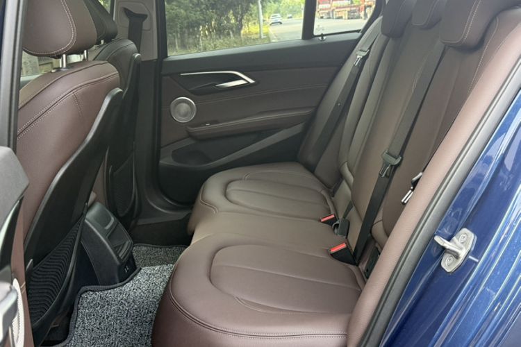 Used BMW 1 Series 2021 120i M Sport Night Edition Interior 6