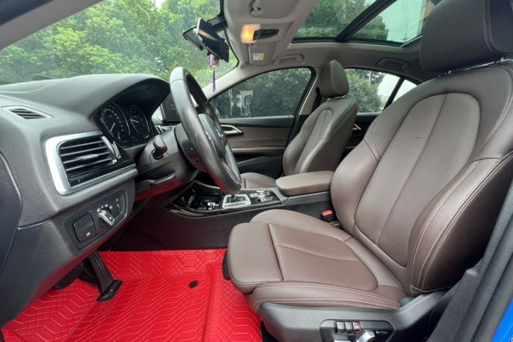 Used BMW 1 Series 2021 Revised 120i M Sport Night Edition Interior 6