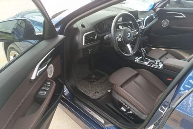 Used BMW 1 Series 2021 120i M Sport Night Edition Left Front Seat