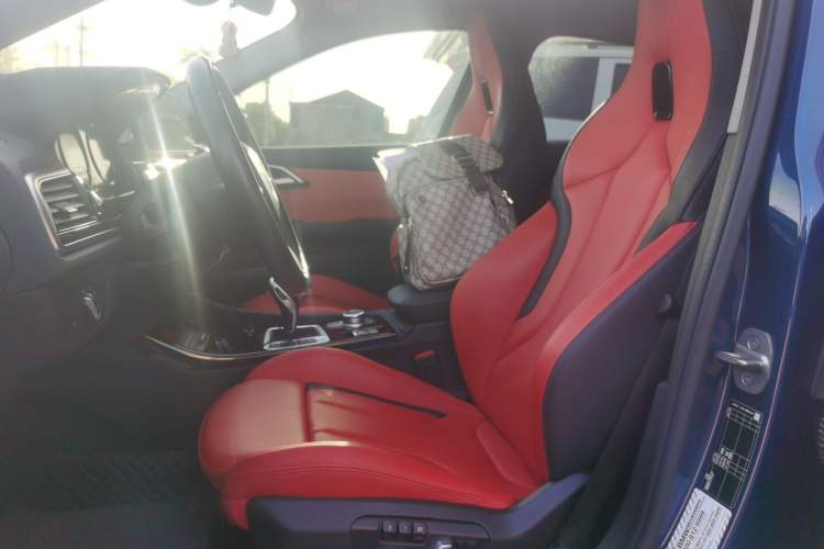 Used BMW 1 Series 2021 125i M Sport Night Edition Left Front Seat