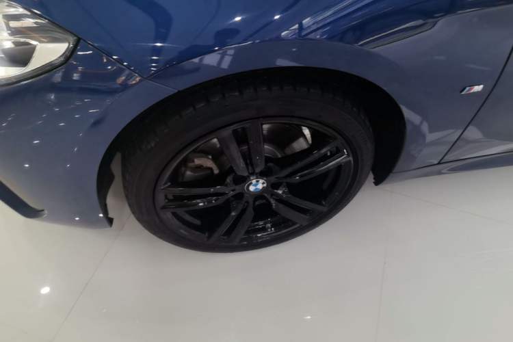 Used BMW 1 Series 2021 125i M Sport Night Edition Left Front Wheel Hub
