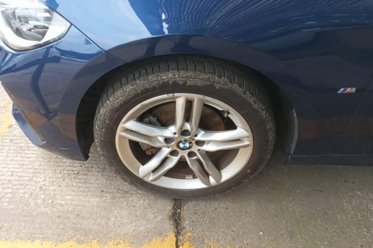 Used BMW 1 Series 2021 120i M Sport Night Edition Left Front Wheel Hub