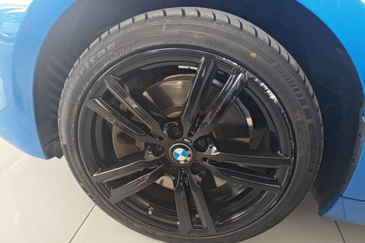Used BMW 1 Series 2021 125i M Sport Night Edition Left Front Wheel Hub