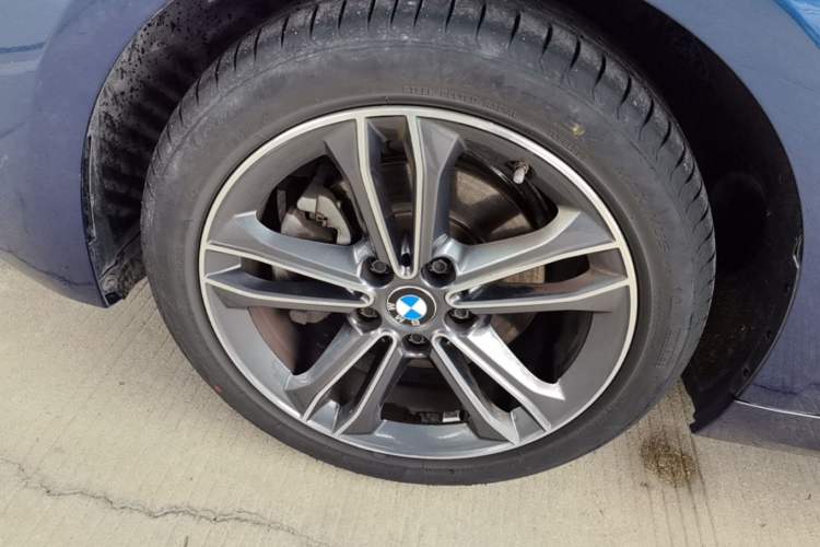 Used BMW 1 Series 2021 Revised 120i M Sport Edition Left Front Wheel Hub