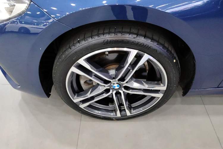 Used BMW 1 Series 2021 Restyled 125i M Sport Night Edition Left Front Wheel Hub