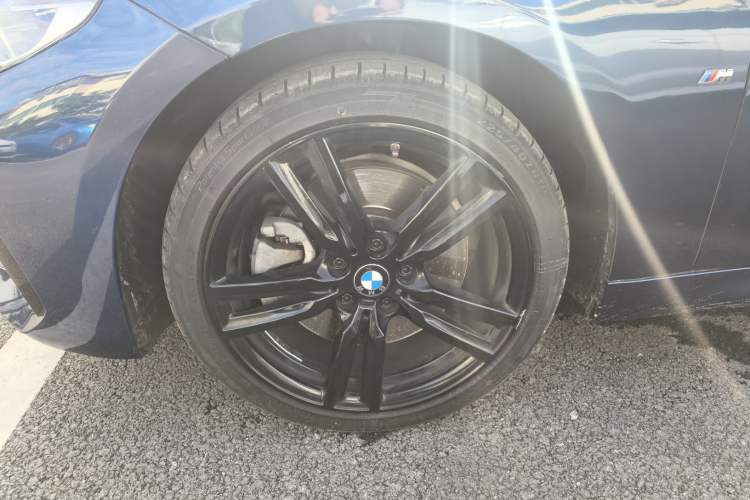 Used BMW 1 Series 2021 125i M Sport Night Edition Left Front Wheel Hub