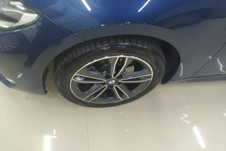 Used BMW 1 Series 2021 120i M Sport Edition Left Front Wheel Hub
