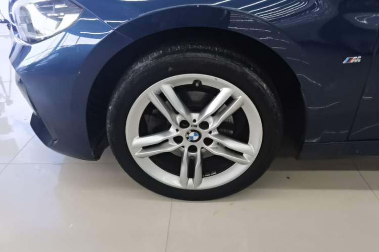 Used BMW 1 Series 2021 Revised 120i M Sport Night Edition Left Front Wheel Hub