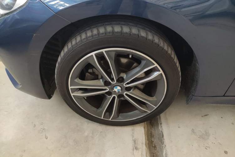 Used BMW 1 Series 2021 120i M Sport Edition Left Front Wheel Hub