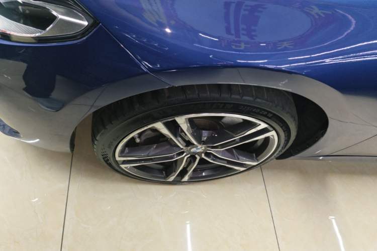 Used BMW 1 Series 2021 Restyled 125i M Sport Night Edition Left Front Wheel Hub