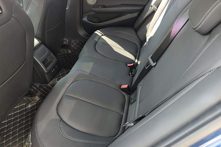 Used BMW 1 Series 2021 125i M Sport Night Edition Left Rear Seat