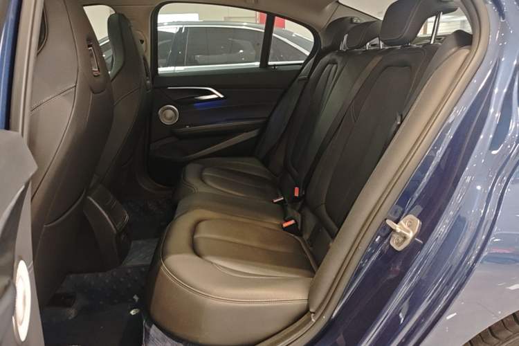 Used BMW 1 Series 2021 125i M Sport Night Edition Left Rear Seat