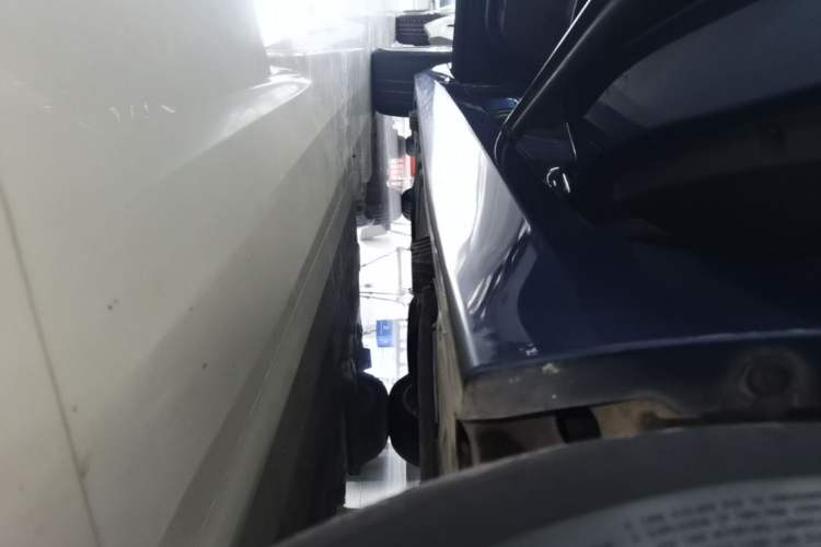 Used BMW 1 Series 2021 Revised 120i M Sport Night Edition Left Side Sill