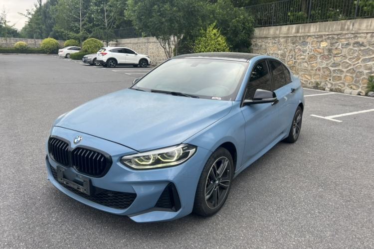 Used BMW 1 Series 2021 120i M Sport Edition Guazi used car, China used car export, Used car for sale, Used BMW cars, Cheapest cars for sale