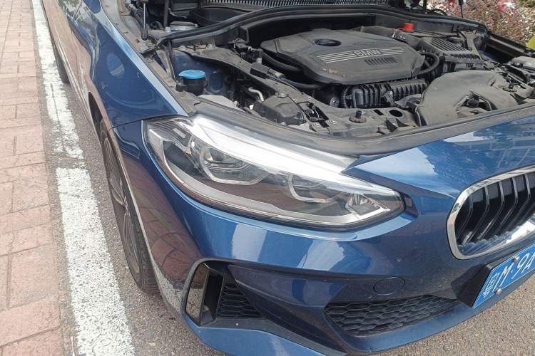 Used BMW 1 Series 2021 120i M Sport Edition Right Front Headlight