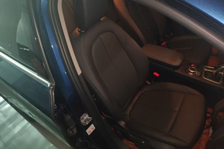 Used BMW 1 Series 2021 Revised 120i M Sport Edition Right Front Seat